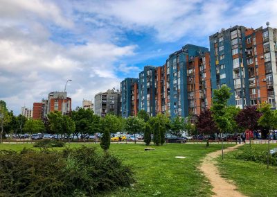 Wohnblocks in der Hauptstadt des Kosovos
