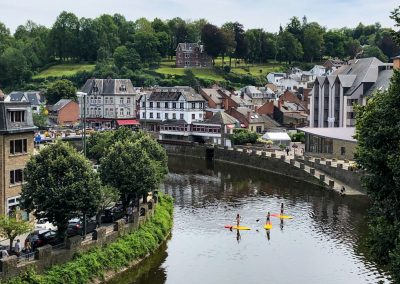 Wallonien Belgien Rundreise Route Sehenswürdigkeiten Tipps: Paddeln auf dem Hermeux Fluss in La Roche-en-Ardenne
