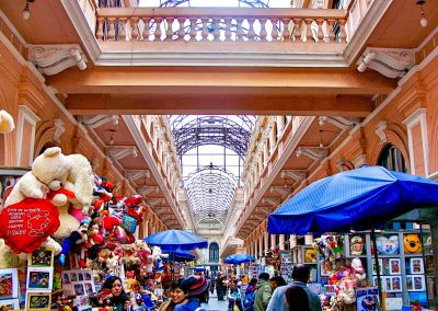Lima Peru Sehenswürdigkeiten Highlights für einem Tag Reisetipps Hotel Empfehlung: Historische Einkaufs-Arkaden im Herzen von Lima