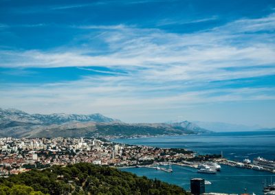 Der Marjan Park und Kreuzfahrt Hafen von Split