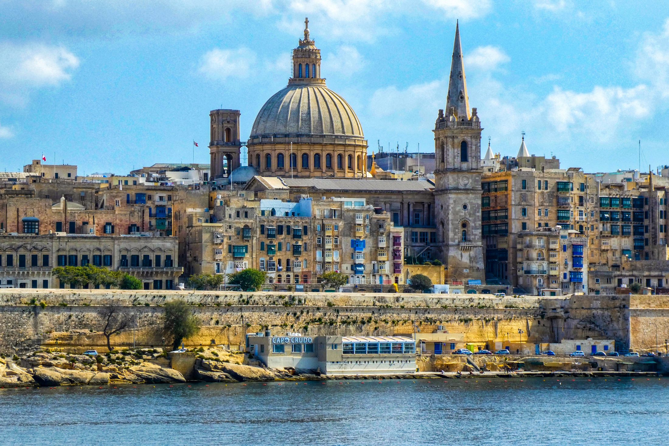 Blick auf die Altstadt von Valletta aus Sliema