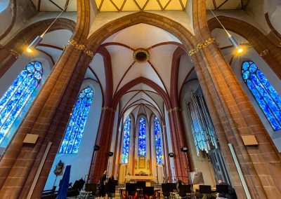 Ein Tag in Mainz Sehenswürdigkeiten Highlights für einem Tag Reisetipps Hotel Empfehlung: Die berühmten Chagall Fenster in St. Stephan