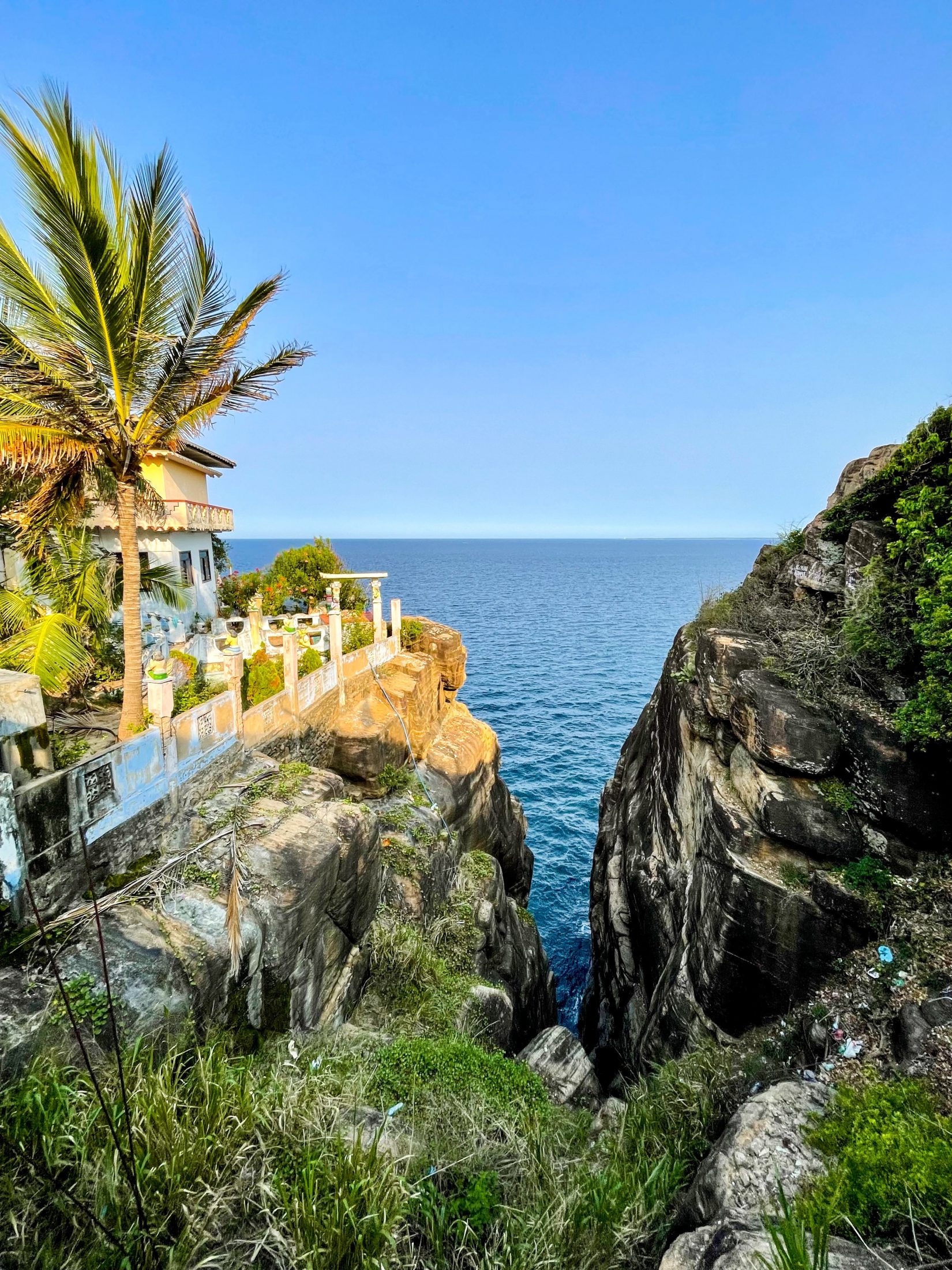 Ein Tag in Trincomalee Sri Lanka Sehenswürdigkeiten Highlights Reisetipps: Lover's Leap mit tollem Ausblick auf das Meer