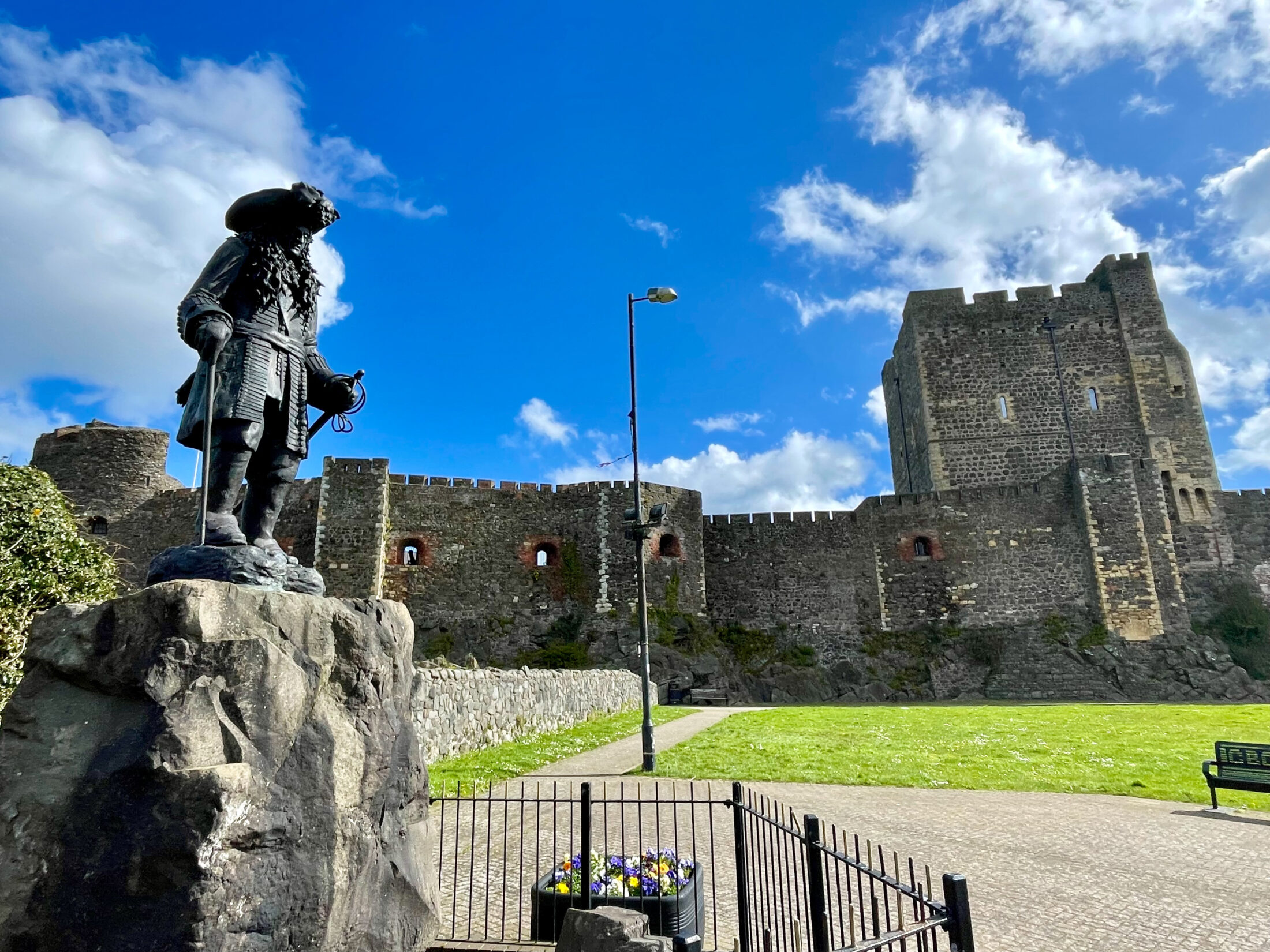 Der Roadtrip führt vorbei am Carrickfergus Castle