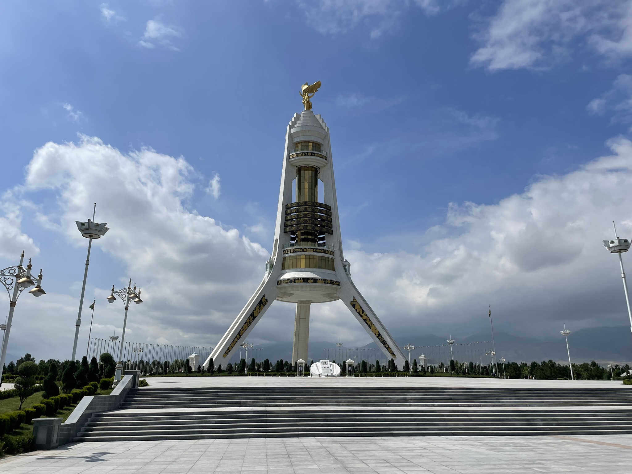 Neutralitätsbogen zur Feier der Neutralität von Turkmenistan